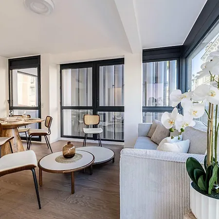 Amazing Duplex With Terrace In Monaco-beausoleil 보솔레이